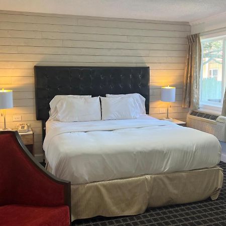 Rocky River Inn New Milford Extérieur photo